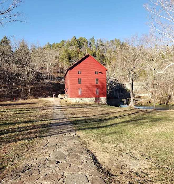 Alley Spring Campground Picture 4