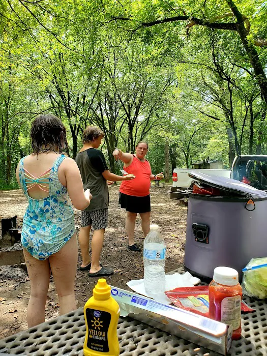 Bay Creek Campground Picture 5