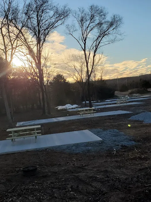 Eagle Mountain View RV Park & Campground Picture 7