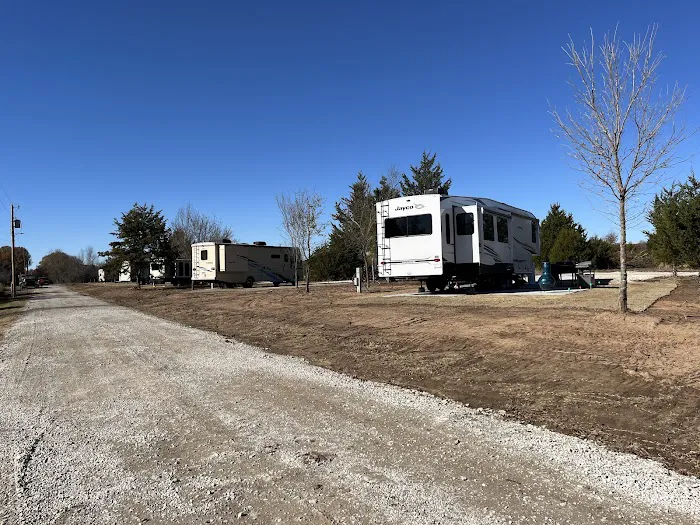Sandy Point RV Park Picture 8