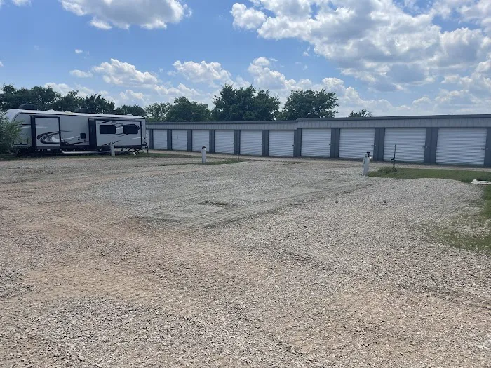 Paint Your Wagon RV Park and Storage Picture 3