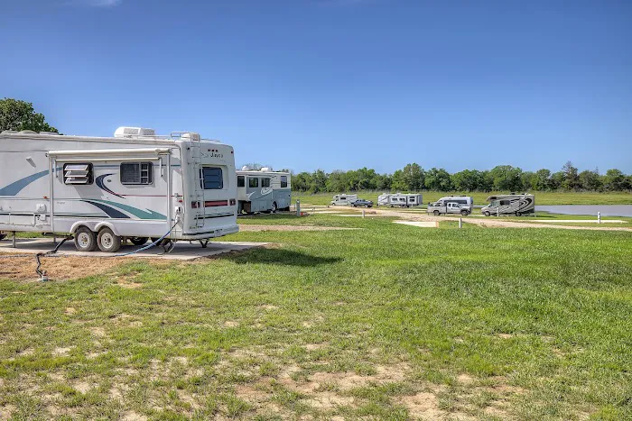 Cumby RV Park and Storage Picture 9