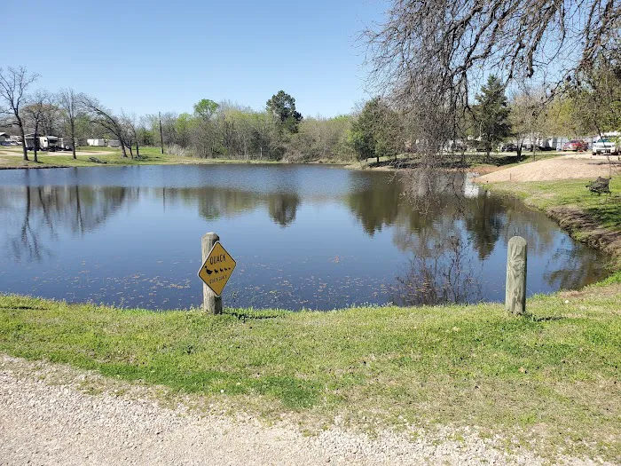 Shady Lake RV Park Picture 7