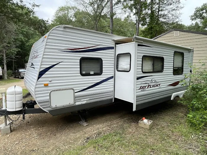 Shady Pines RV Park Picture 9