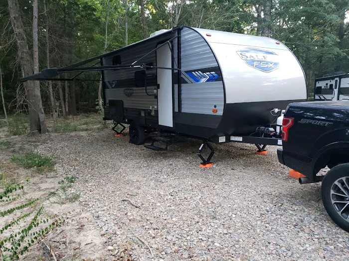 Shady Pines RV Park Picture 6