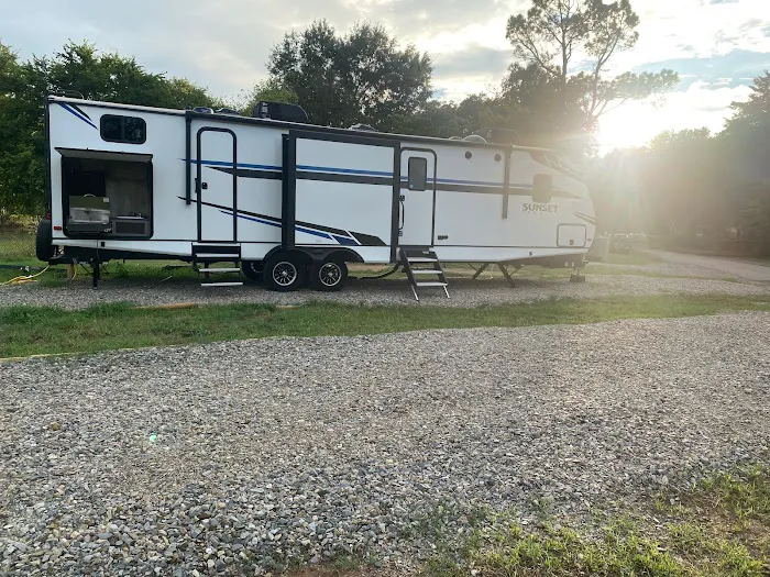 Texoma 5 RV Park Picture 1