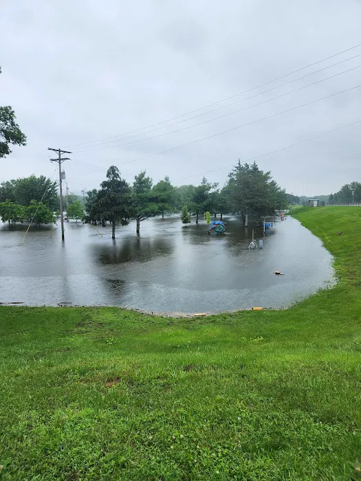 Prairie Island Campground Picture 3