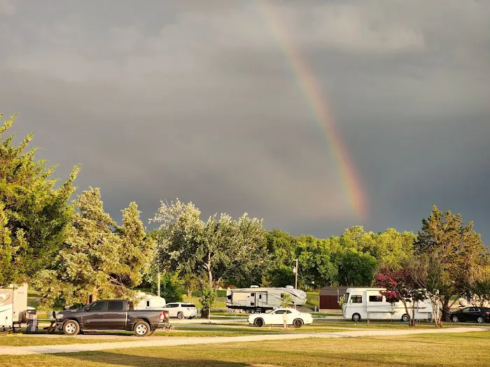 McBride RV Park Picture 9