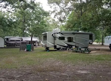 Shady Oaks Mobile Home Park