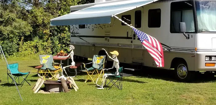 Crystal Lake Campground Strum, Wisconsin Picture 5