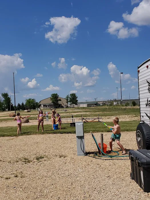 Green Acres RV Park Picture 3