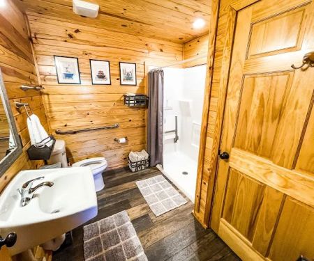 Lake DeGray Glamping and RV Park LLC