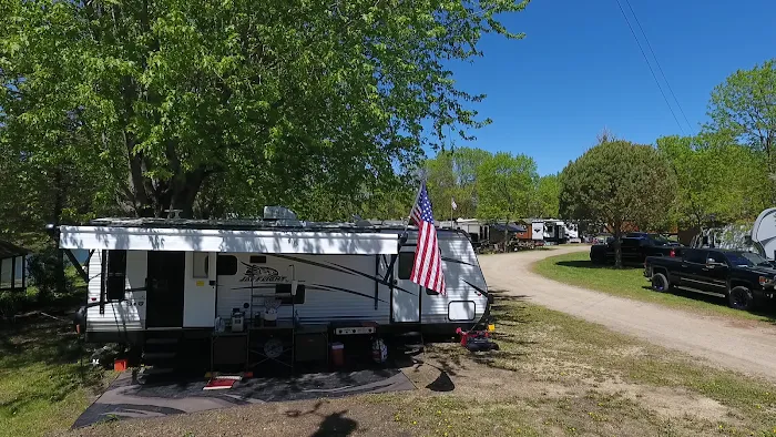 Adventure Bound Camping Resorts - Beaver Trails Picture 8