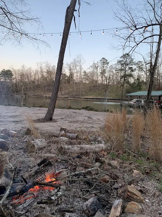 Rainbows End RV Resort Picture 1