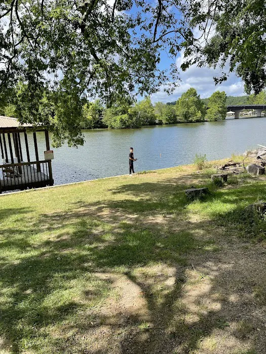 Paddle Bay Hot Springs, AR - RV Camping Picture 2