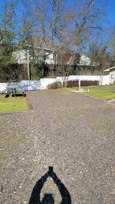 Leisure Landing RV Park Picture 9