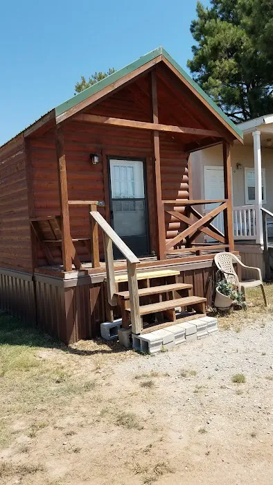 Red's Rockin RV Park Picture 6