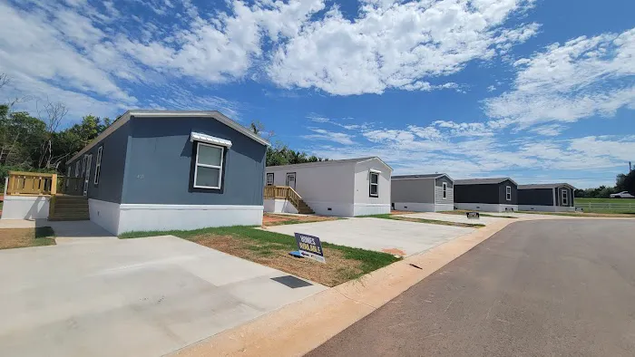 Parkway Mobile Home Community Picture 2