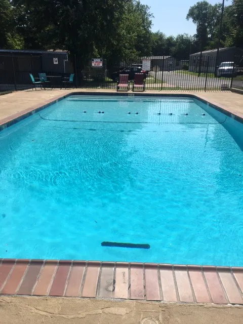 Parkway Mobile Home Community Picture 9
