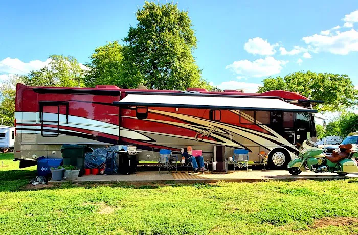 Edgewood RV Community Picture 4