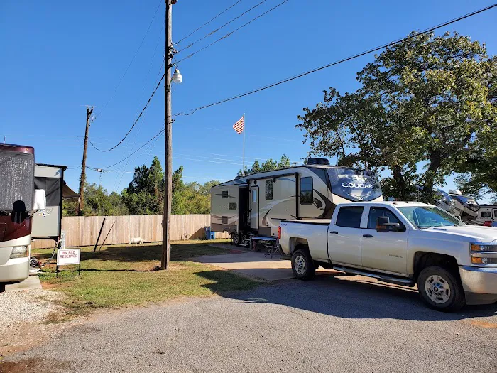 Edgewood RV Community Picture 7