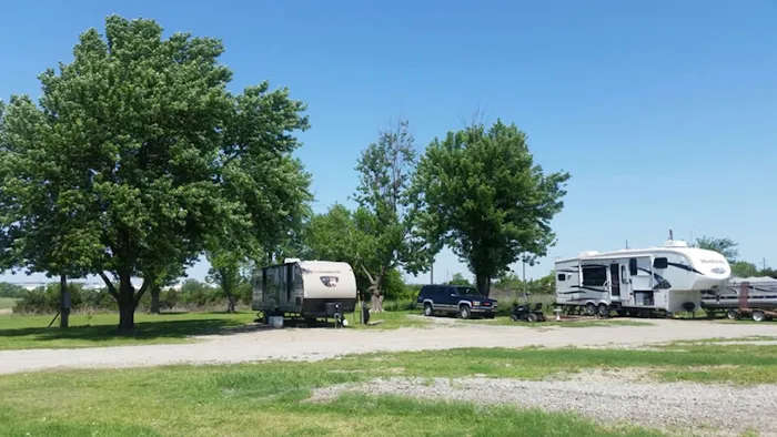 Sadler Properties & RV Park Picture 7