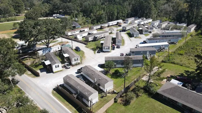 Tate Road Mobile Home / RV Park Picture 6