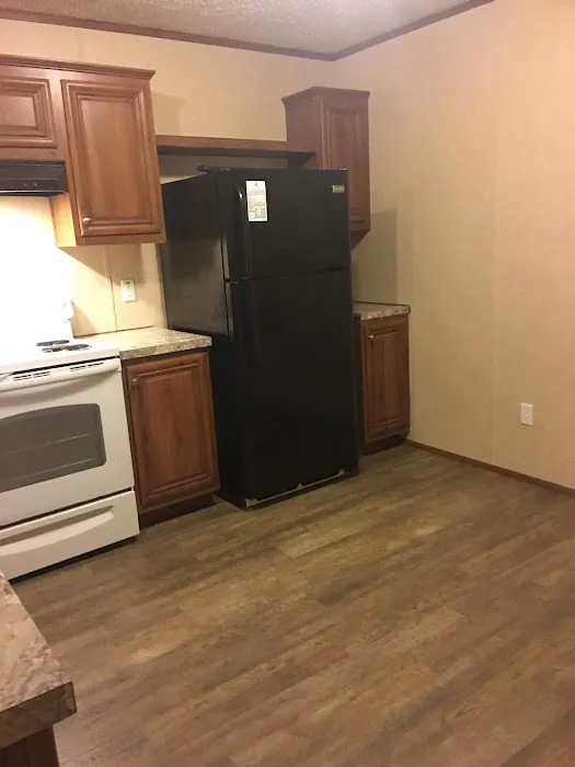 Tate Road Mobile Home / RV Park Picture 7