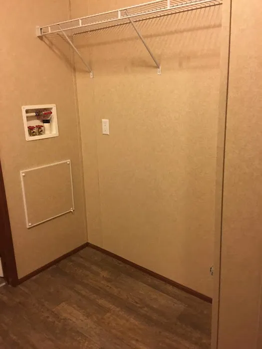 Tate Road Mobile Home / RV Park Picture 3