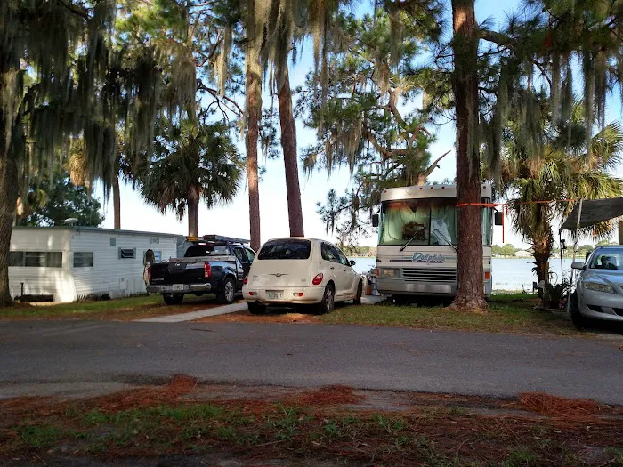 Paradise Island RV Park Picture 8