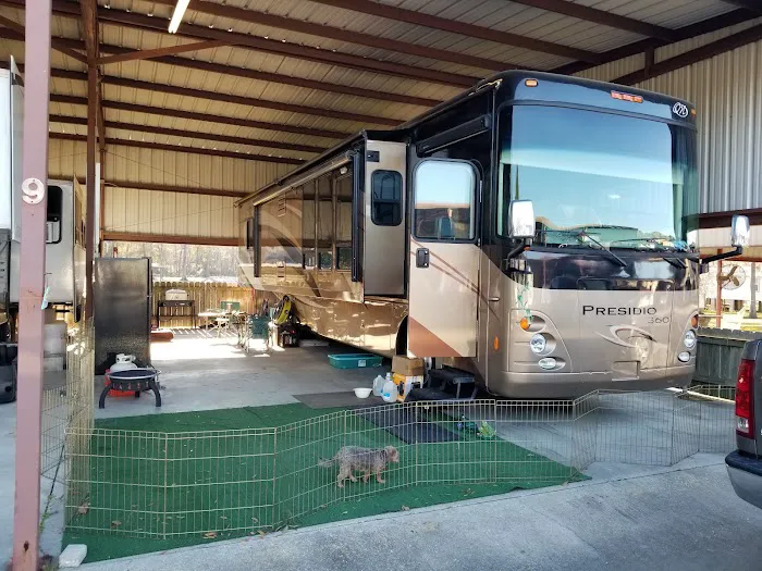 Total RV Living Picture 3