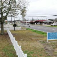 Twin Oaks Mobile Home Community ico