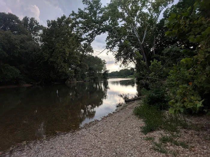 Devil's Elbow River Safari and Campground Picture 2