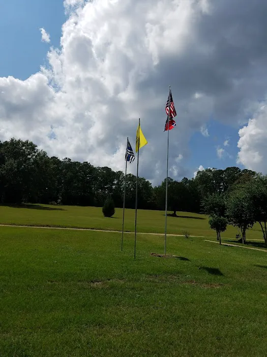 Bay Springs RV Park Picture 4