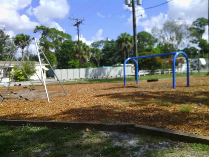 St Lucie Mobile Village Picture 4