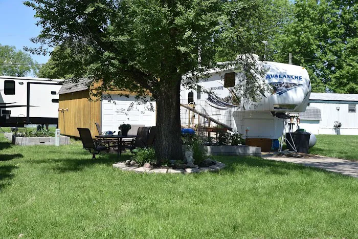 Kickapoo Village Mobile Home & RV Park Picture 10