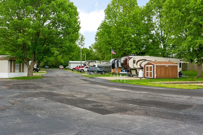 Newcastle Mobile Home Park Picture 5