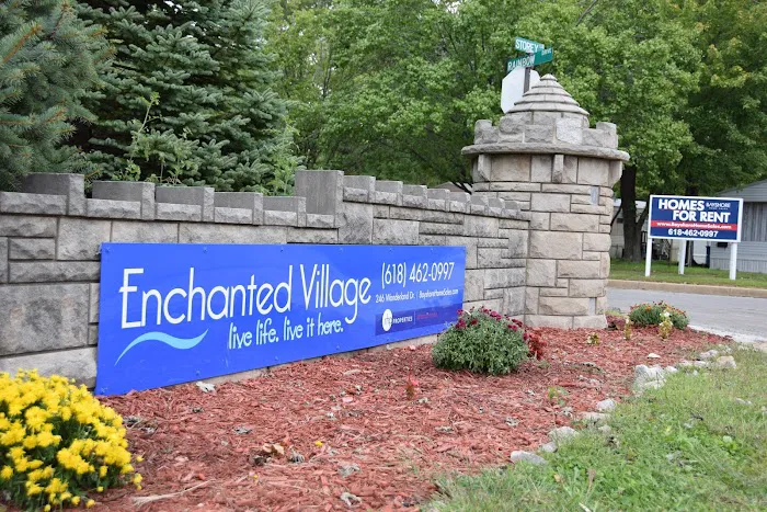 Enchanted Village Manufactured Home Community Picture 2
