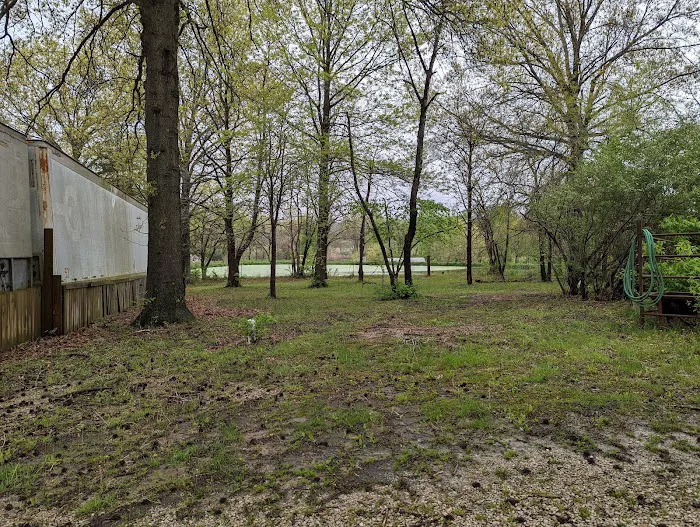 Jonesburg Gardens Campground Picture 8