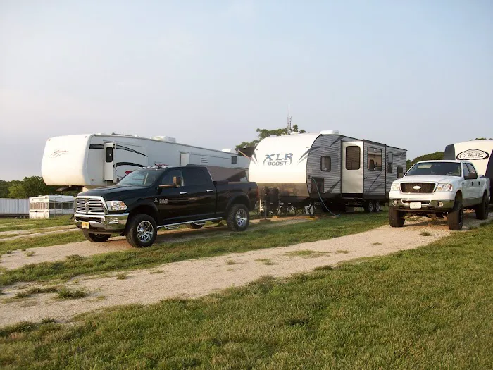 Hermann Horse RV and Camp park Picture 8