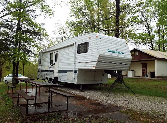 Twin Pines Campground Picture 4