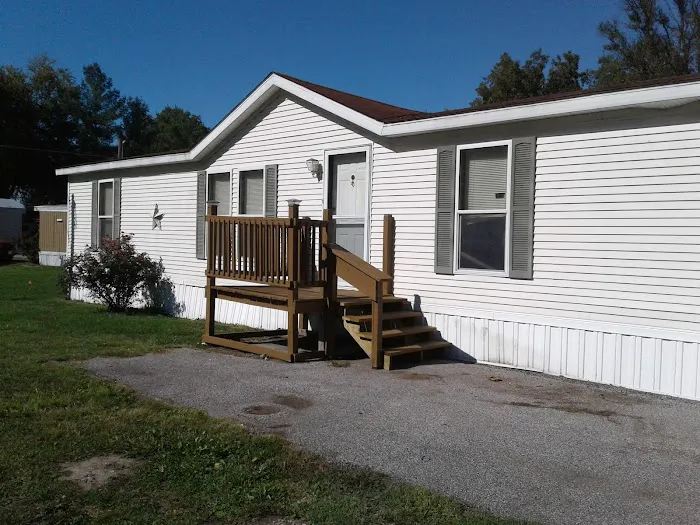 Mascoutah Manor Picture 1