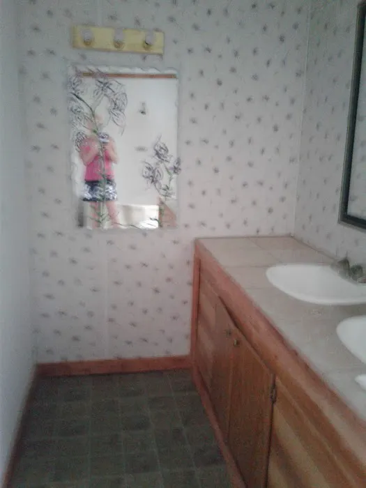 Mascoutah Manor Picture 7