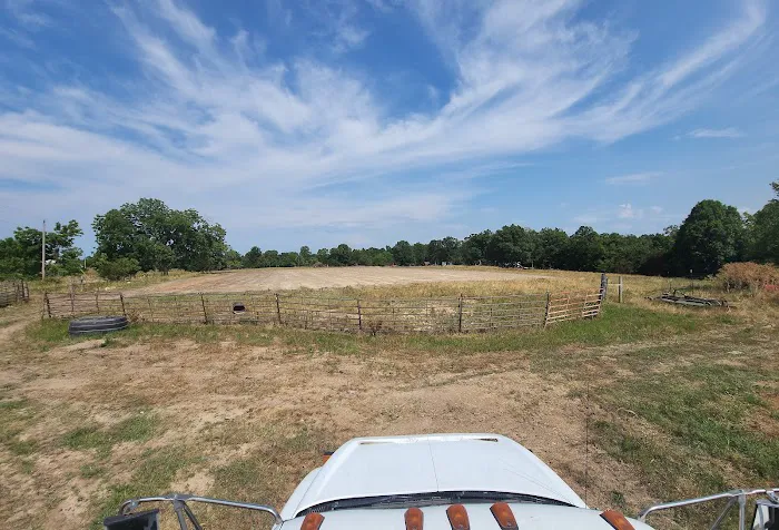 Twisted H Ranch, Cabins and RV Sites Picture 3