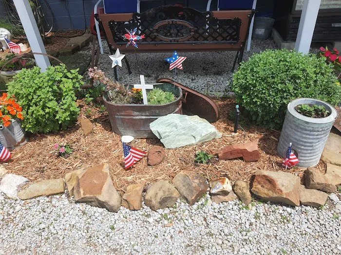 Riverside RV Park Picture 6