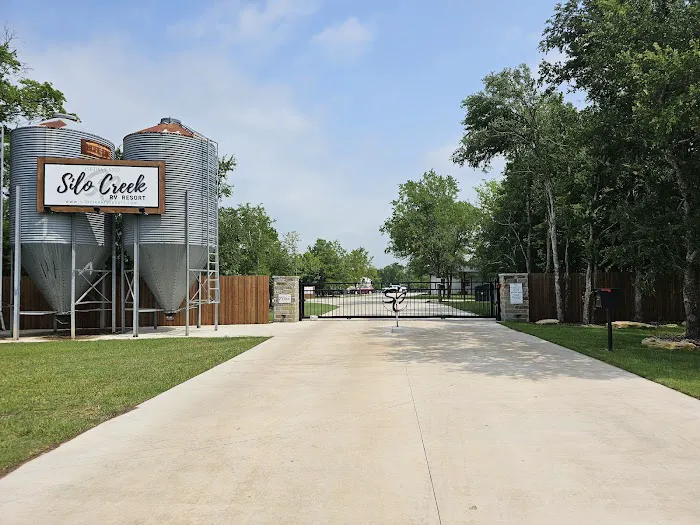 Silo Creek RV Resort Picture 5