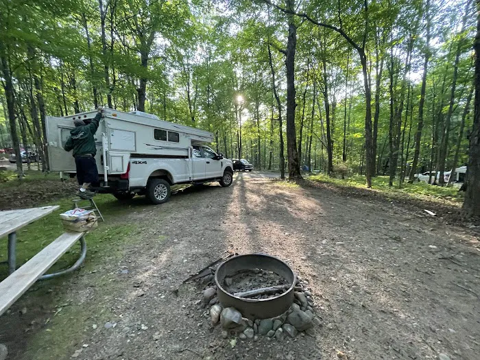 Spectacle Lake Campground Picture 6
