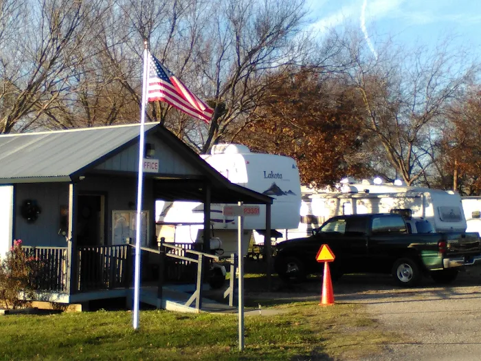 East Texas RV Park Picture 8