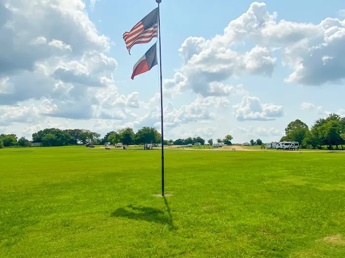 Hopkins RV Park Picture 6