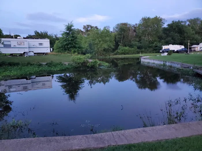 Rolling Fork RV Park Picture 8